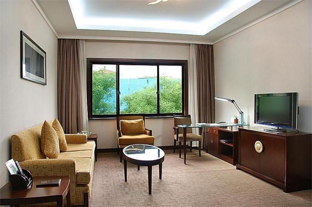 Shungeng Hillview Hotel Tế Nam Ngoại thất bức ảnh